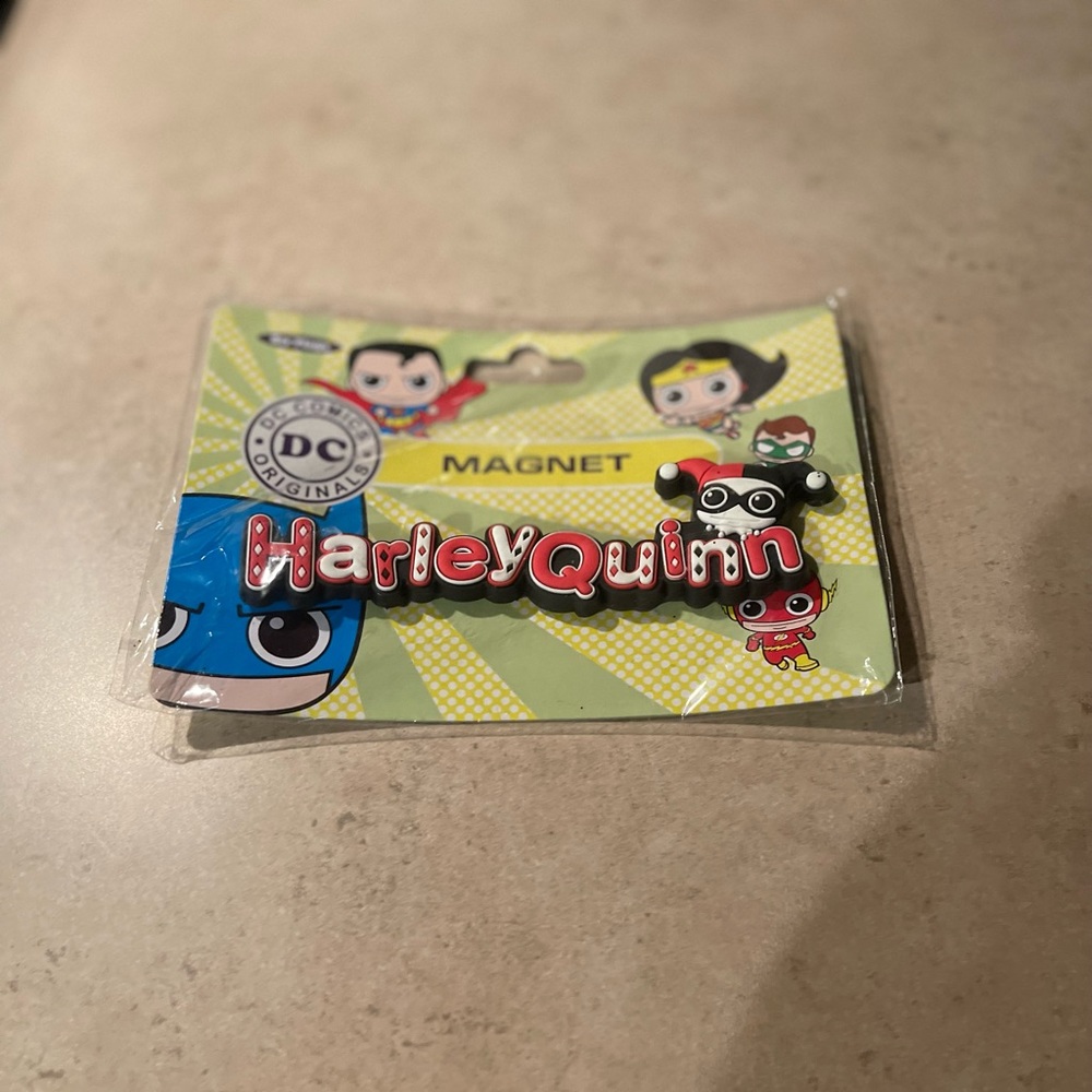 Harley Quinn Magnet Vintage - Picture 5 of 5